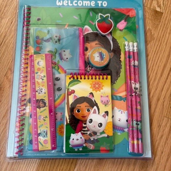11Pc Gabby’s Dollhouse Back to School Set Stationary Notebook Pencil Eraser NEW - Picture 3 of 5